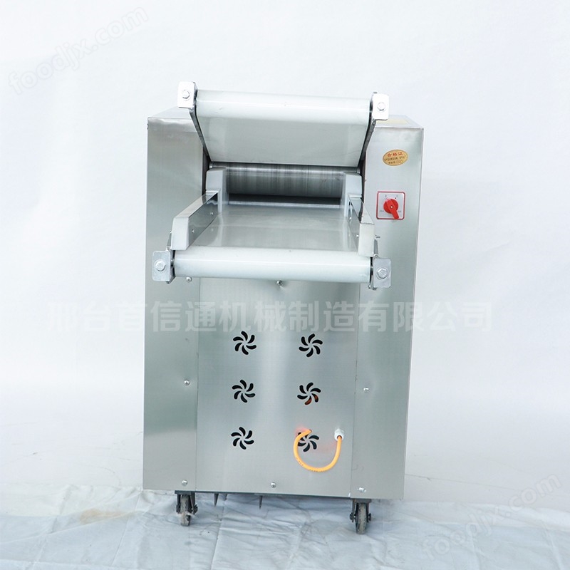 多功能揉面機(jī)